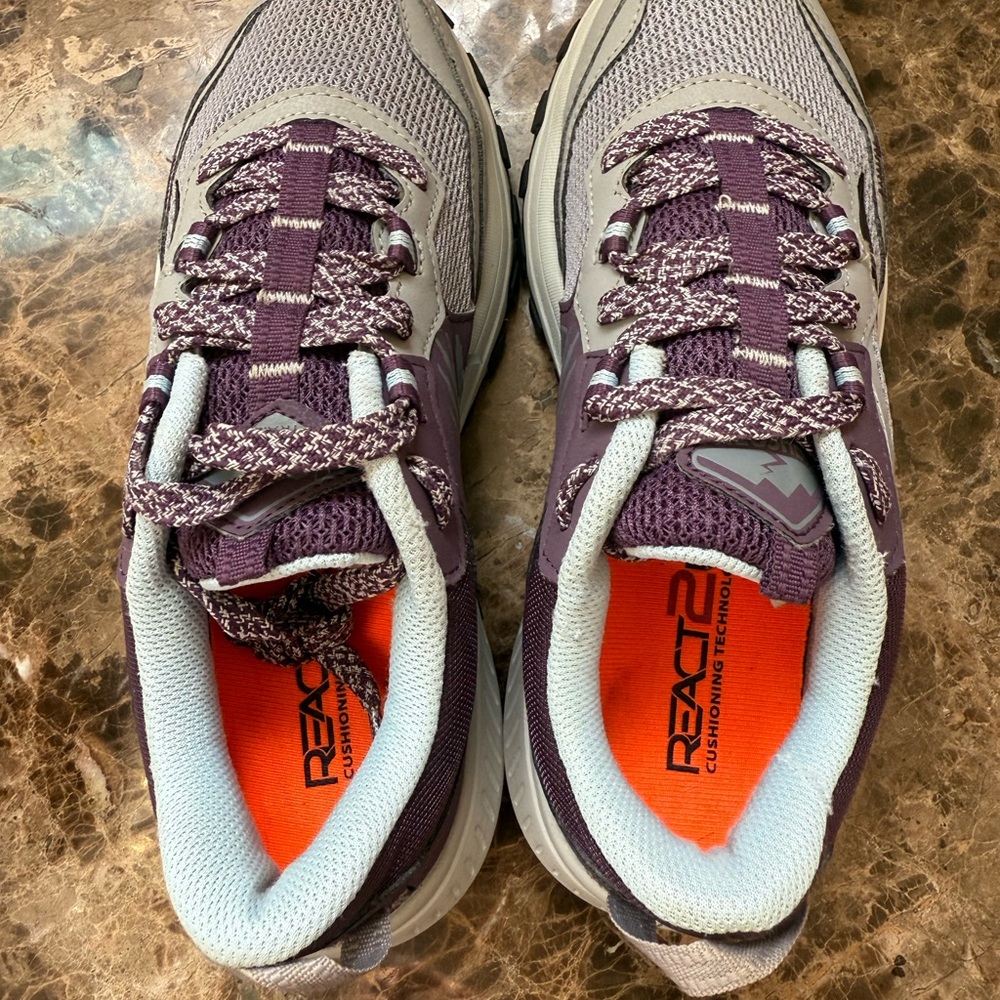 Saucony Women's Sneakers - Purple and gray Size 6.5 - Picture 6 of 7